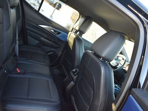 Certified 2024 Chevrolet Equinox EV LT image 15