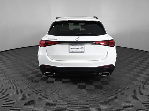 New 2026 Mercedes-Benz GLC 300 image 28