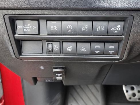 Used 2022 Toyota Tundra SR5 w/ TRD Off-Road Premium Package AWD/4WD image 31