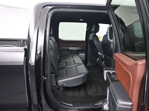 Used 2022 Ford F150 Lariat AWD/4WD image 43