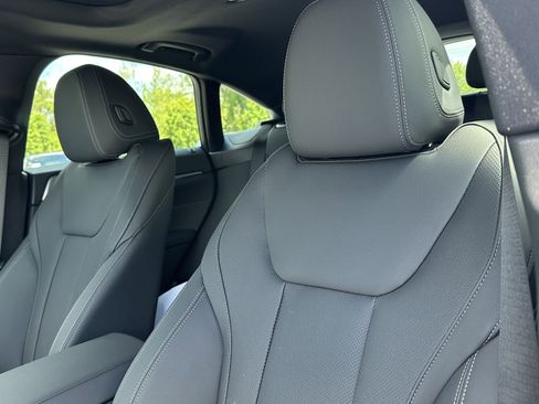Used 2025 BMW i4 xDrive40i w/ M Sport Package AWD/4WD image 15