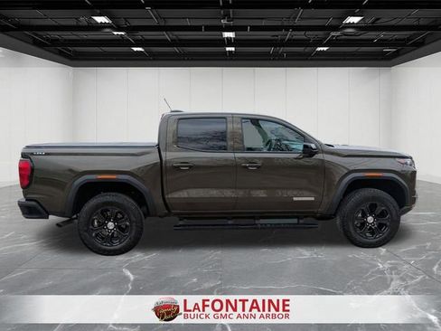 Certified 2023 GMC Canyon Elevation w/ Elevation Premium Package AWD/4WD image 6