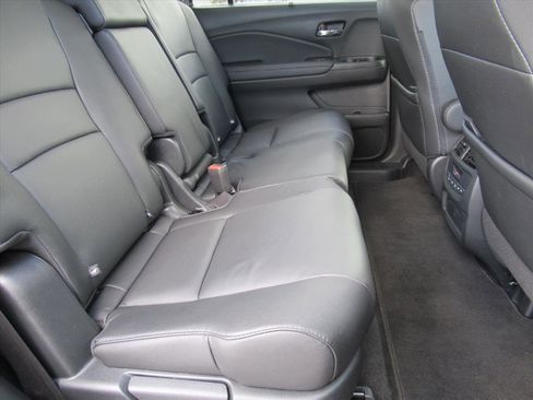 Used 2022 Honda Pilot Special Edition image 30