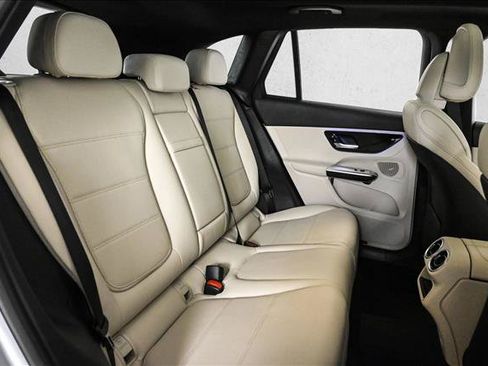 New 2026 Mercedes-Benz GLC 300 4MATIC image 22