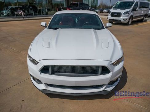 Used 2016 Ford Mustang GT Premium image 8