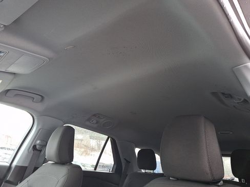 Certified 2022 Ford Explorer XLT w/ Class IV Trailer Tow Package image 21