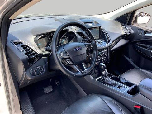 Used 2017 Ford Escape Titanium FWD image 17