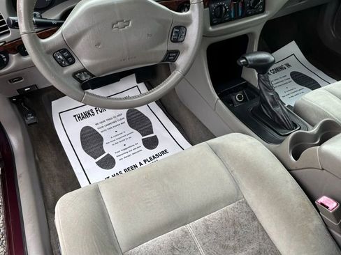 Used 2004 Chevrolet Impala LS w/ Preferred Equipment Group image 23