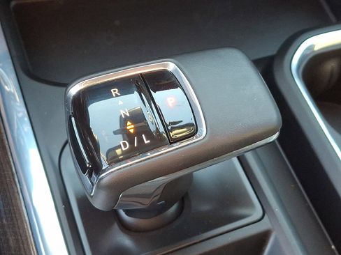 Used 2024 Chevrolet Silverado 1500 LT Trail Boss w/ LT Trail Boss Premium Package image 14