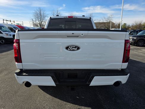 New 2025 Ford F150 XLT w/ Equipment Group 302A MID image 4