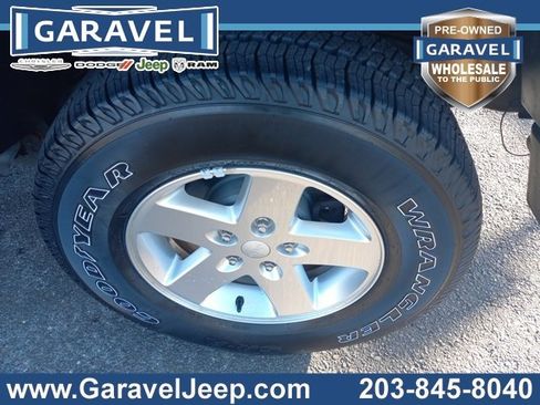 Used 2015 Jeep Wrangler Unlimited Sport w/ Quick Order Package 23S image 26