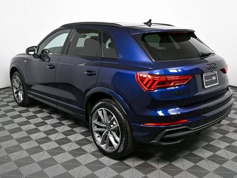 Certified 2025 Audi Q3 2.0T Premium image 29