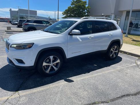 Used 2021 Jeep Cherokee Limited AWD/4WD image 3