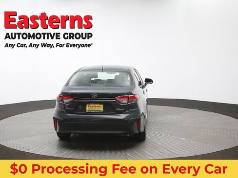 Used 2023 Toyota Corolla LE w/ Carpet Mat Package (TMS) FWD image 36