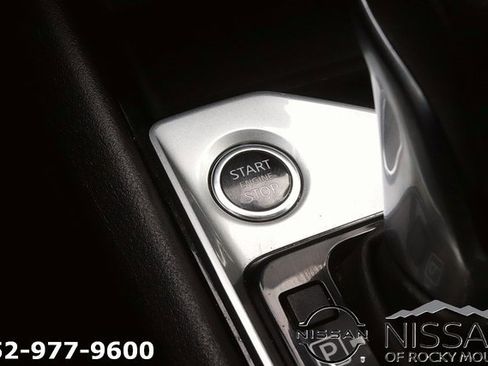 Used 2024 Nissan Altima 2.5 SV image 21