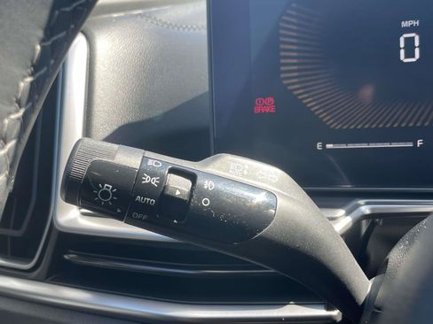 Used 2025 Kia Sorento EX FWD image 24