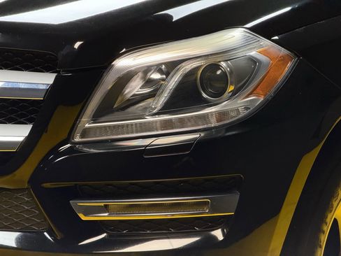 Used 2014 Mercedes-Benz GL 450 GL 450 4MATIC Sport Utility 4D image 7