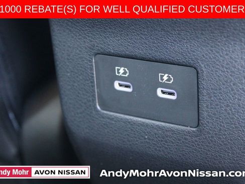 New 2026 Nissan Kicks SR w/ Cold Weather Package image 17