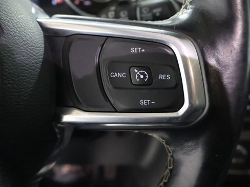 Used 2020 Jeep Wrangler Unlimited Sahara w/ Uconnect 4C Nav & Sound Group image 38