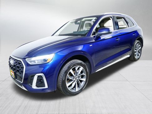 Used 2023 Audi Q5 2.0T Premium Plus w/ Premium Plus Package image 3