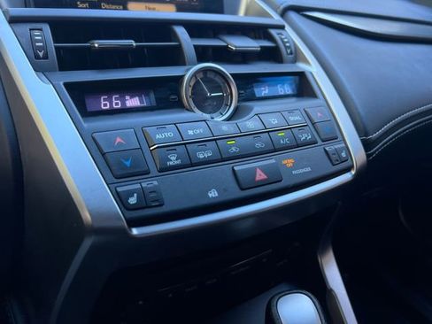 Used 2016 Lexus NX 200t FWD image 25