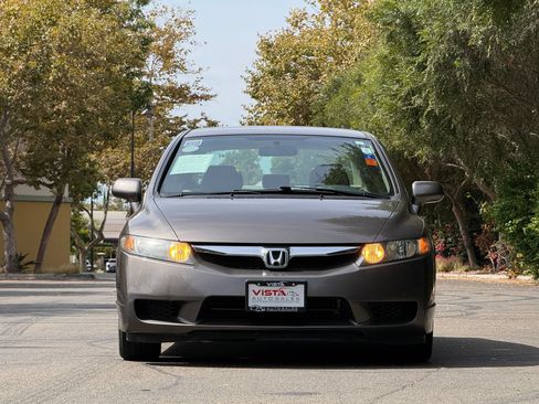 Used 2010 Honda Civic LX image 7