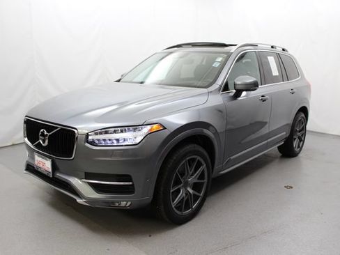 Used 2019 Volvo XC90 T6 Momentum w/ Advanced Package AWD/4WD image 5