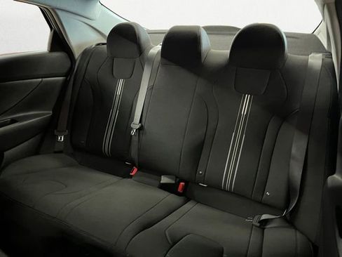 Certified 2025 Hyundai Elantra Blue image 14