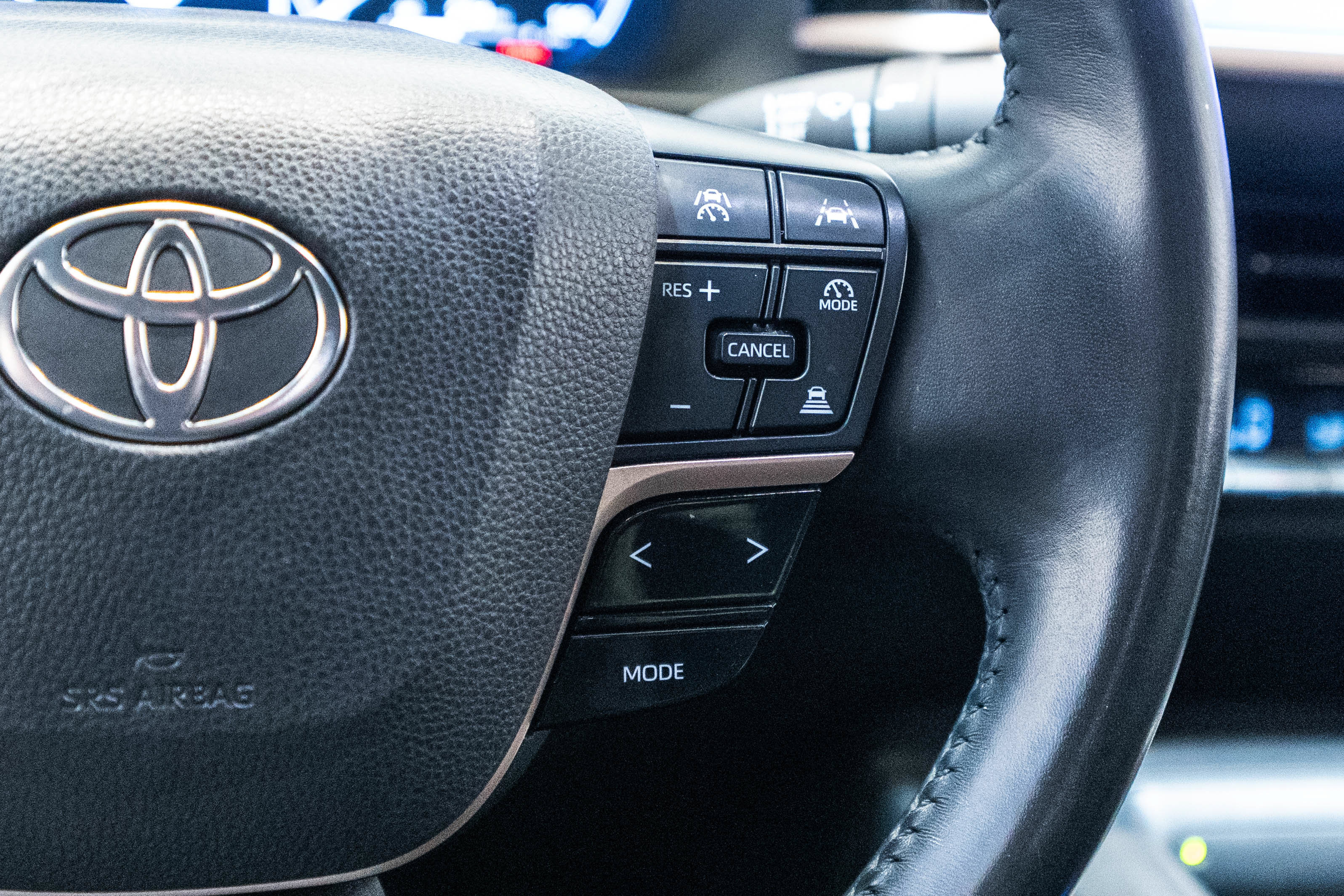 Used 2023 Toyota Crown AWD/4WD image 19