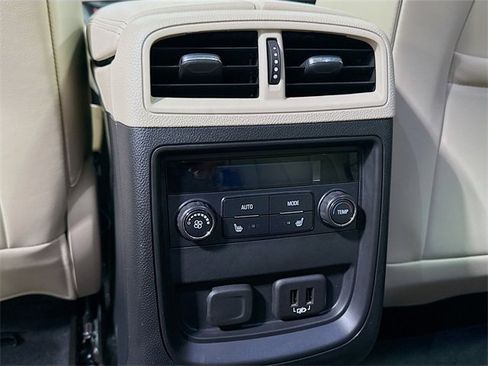 Used 2020 Buick Envision Essence w/ Experience Buick Package image 28