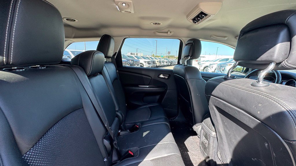 Used 2017 Dodge Journey Crossroad w/ Popular Equipment Group FWD image 11