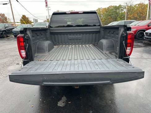 Used 2023 GMC Sierra 1500 Elevation image 21