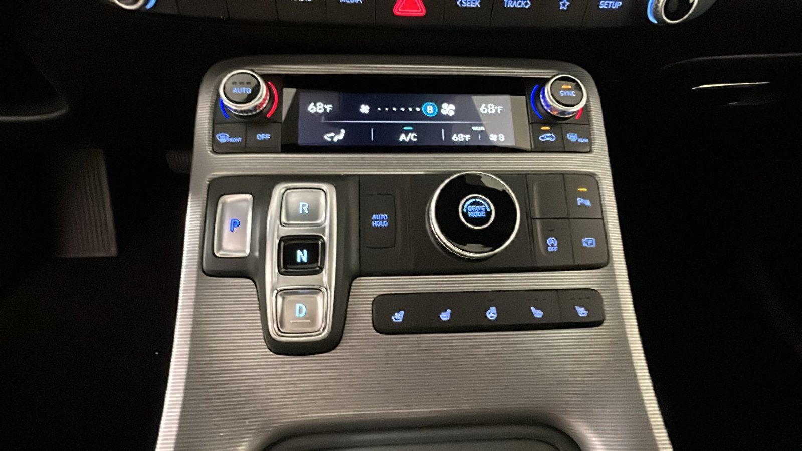 Used 2024 Hyundai Palisade Calligraphy FWD image 25