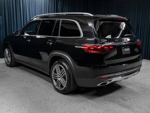 New 2026 Mercedes-Benz GLS 450 4MATIC image 10