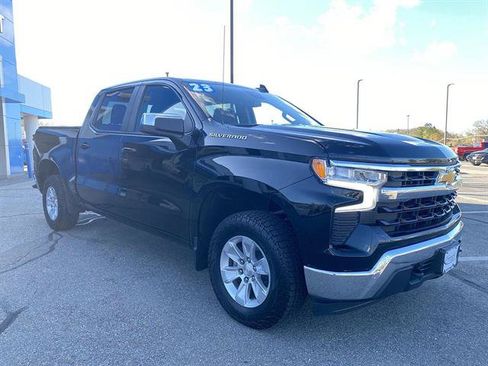 Used 2023 Chevrolet Silverado 1500 LT AWD/4WD image 26