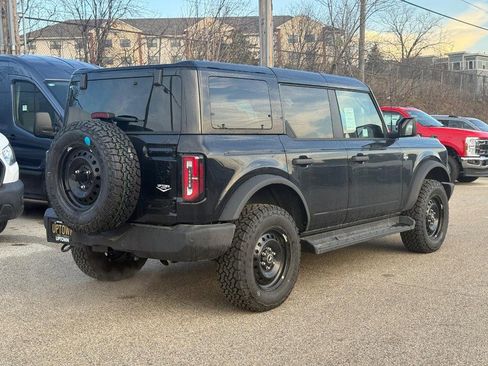 New 2026 Ford Bronco Outer Banks AWD/4WD image 3