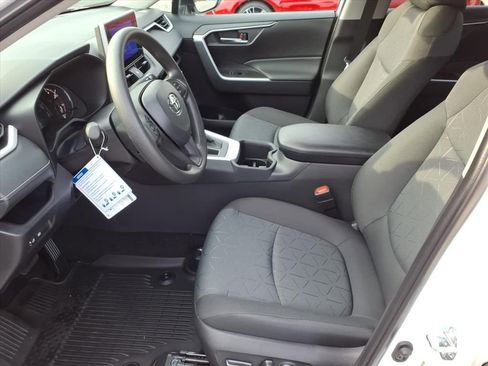 New 2025 Toyota RAV4 XLE image 3