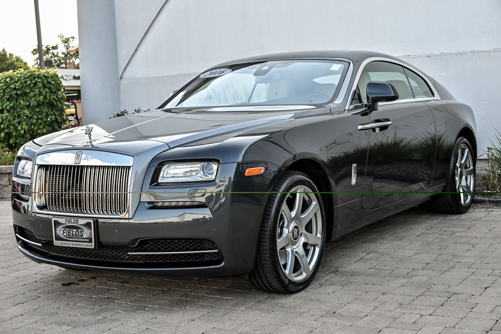 Used 2016 Rolls-Royce Wraith RWD image 5