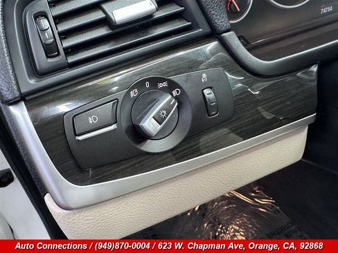 Used 2012 BMW 528i Sedan RWD image 24