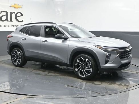 New 2026 Chevrolet Trax RS image 6