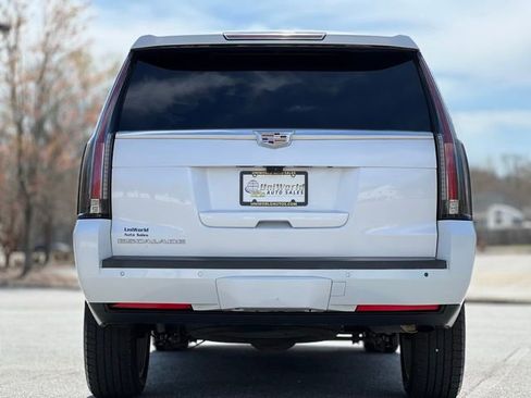 Used 2020 Cadillac Escalade ESV Luxury image 6