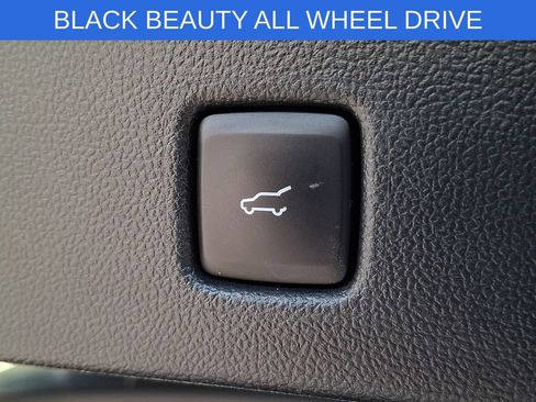 Used 2023 Ford Escape Active AWD/4WD image 30