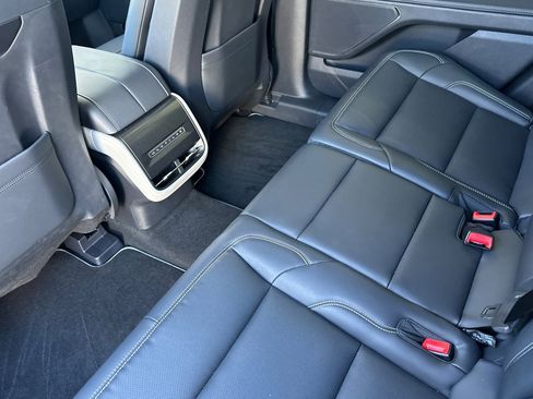 Certified 2024 Lincoln Nautilus Premier image 12