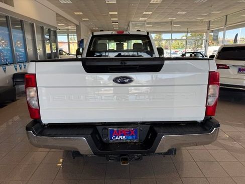 Used 2020 Ford F250 XL w/ Power Equipment Group RWD image 3