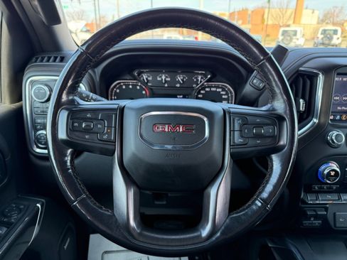 Used 2022 GMC Sierra 2500 AT4 w/ AT4 Preferred Package AWD/4WD image 19