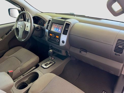 Used 2021 Nissan Frontier SV w/ Midnight Edition Floor Mats RWD image 27