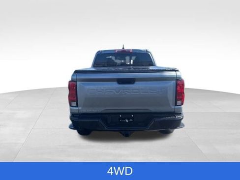 Used 2023 Chevrolet Colorado Trail Boss w/ Technology Package image 3