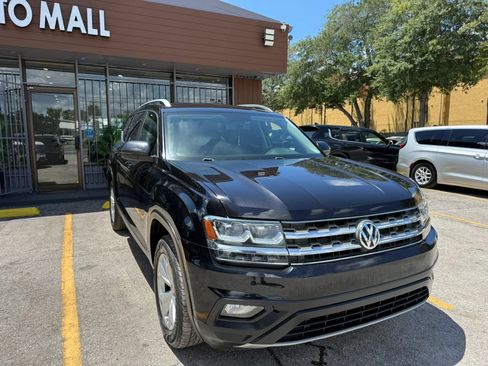 Used 2018 Volkswagen Atlas SE FWD image 3
