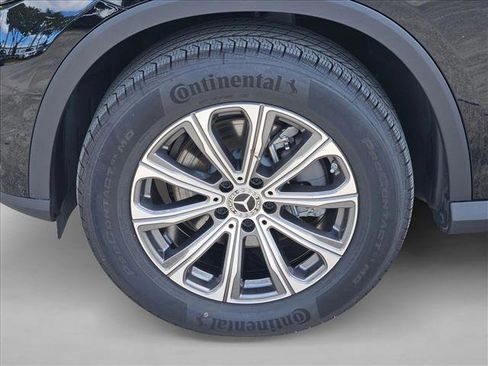 Used 2026 Mercedes-Benz GLC 300 image 22