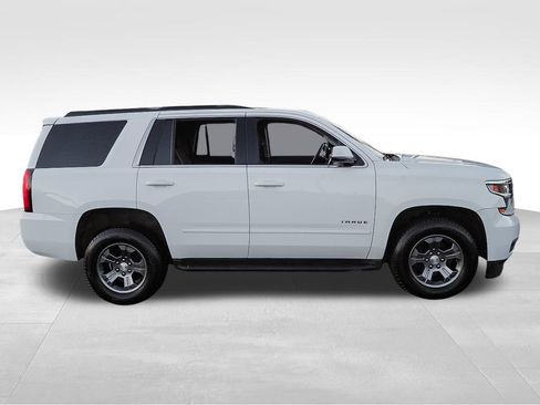Used 2019 Chevrolet Tahoe LS image 9